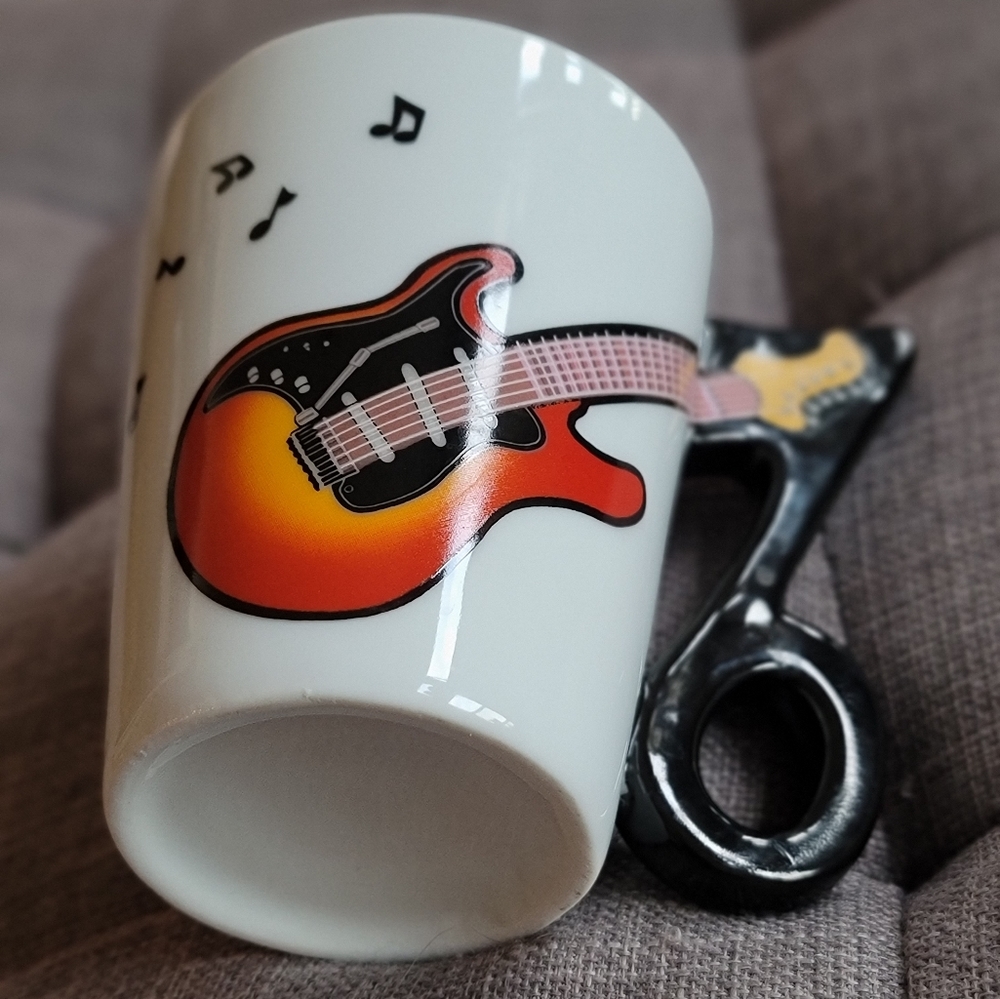 Early 2000s Stratocaster Style Guitar Mug